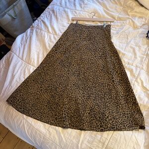 Leopard skirt